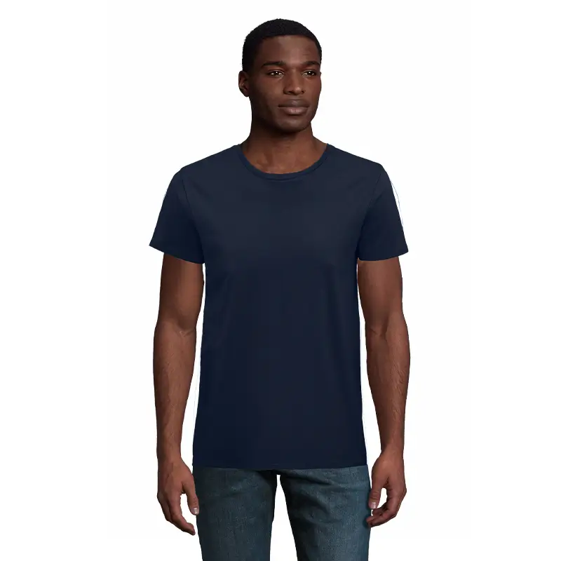 azulmarino-1729372295.webp